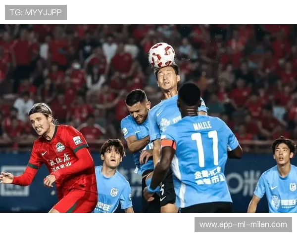 大连英博边路替换跑动效果显著,连带压迫增大