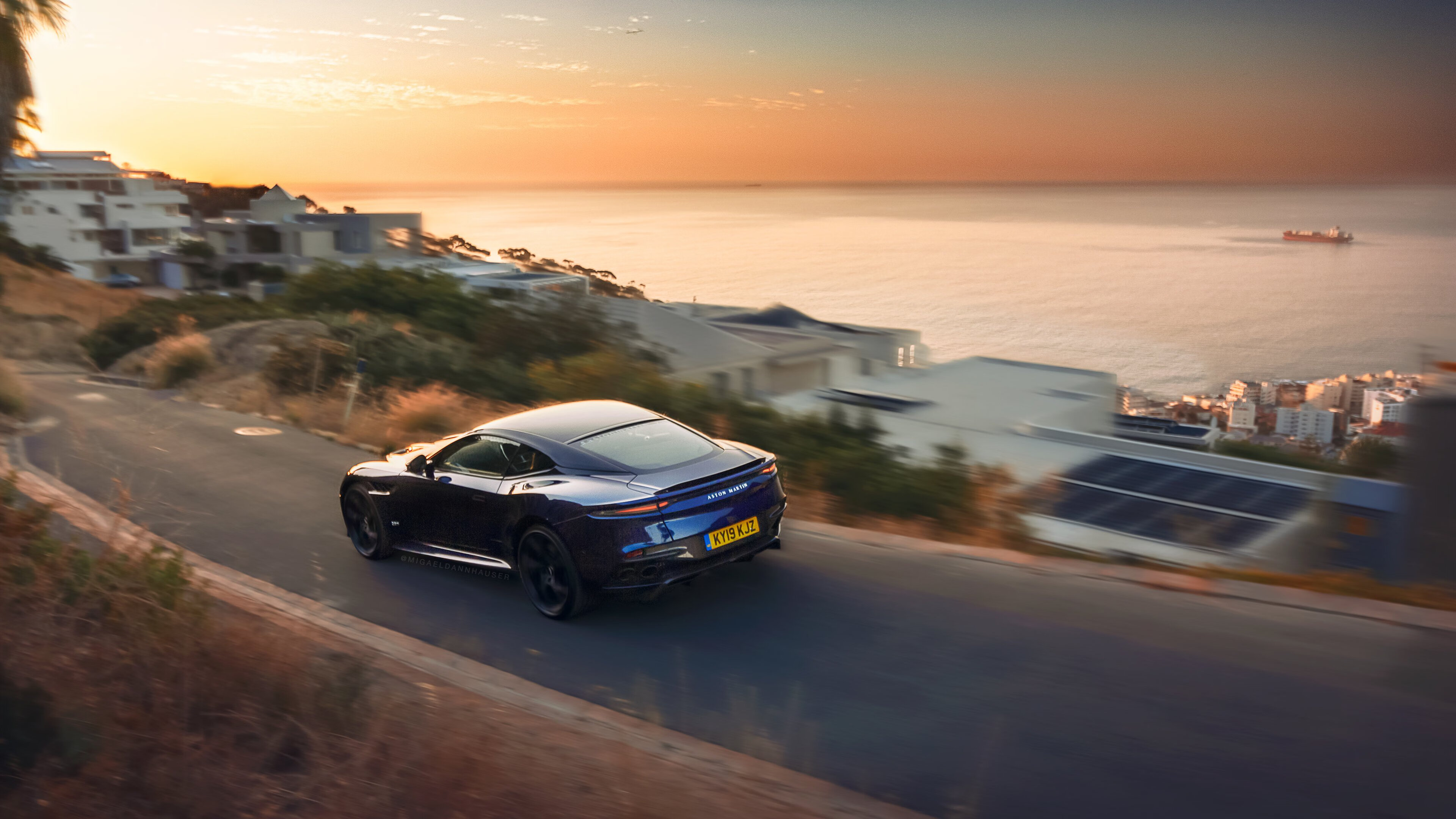 “安赫尔·巴尔博萨的力量与速度,助力美洲狮队提升竞技水平”